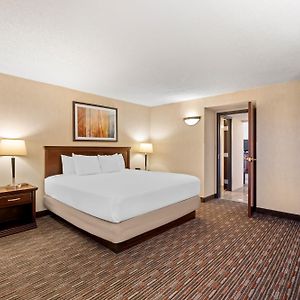 Superior King Suite Non-Smoking